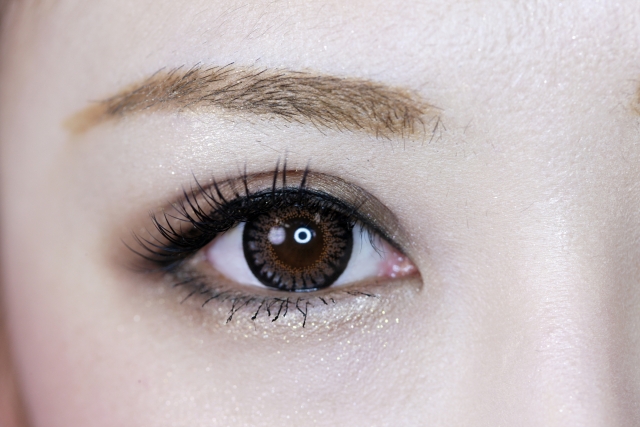 二重切開法を受けたが元に戻ってしまった 美容整形で失敗しない秘訣 水の森美容外科