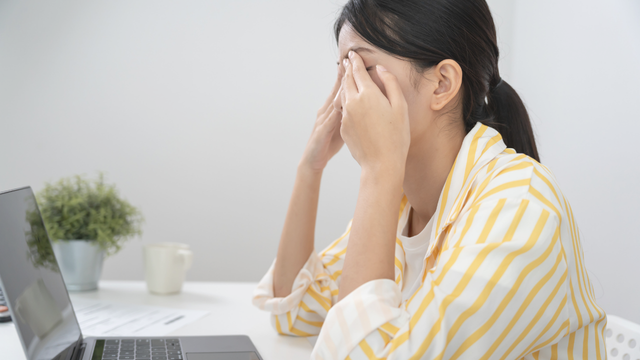 セルフケアでの重いまぶたの改善方法