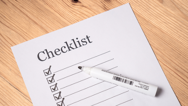 マリオネットラインができやすい人の特徴