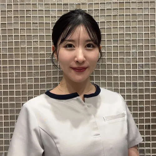 名古屋院 美容皮膚科看護師 足立