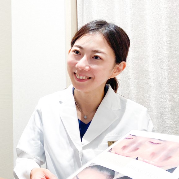 金子繭子医師写真